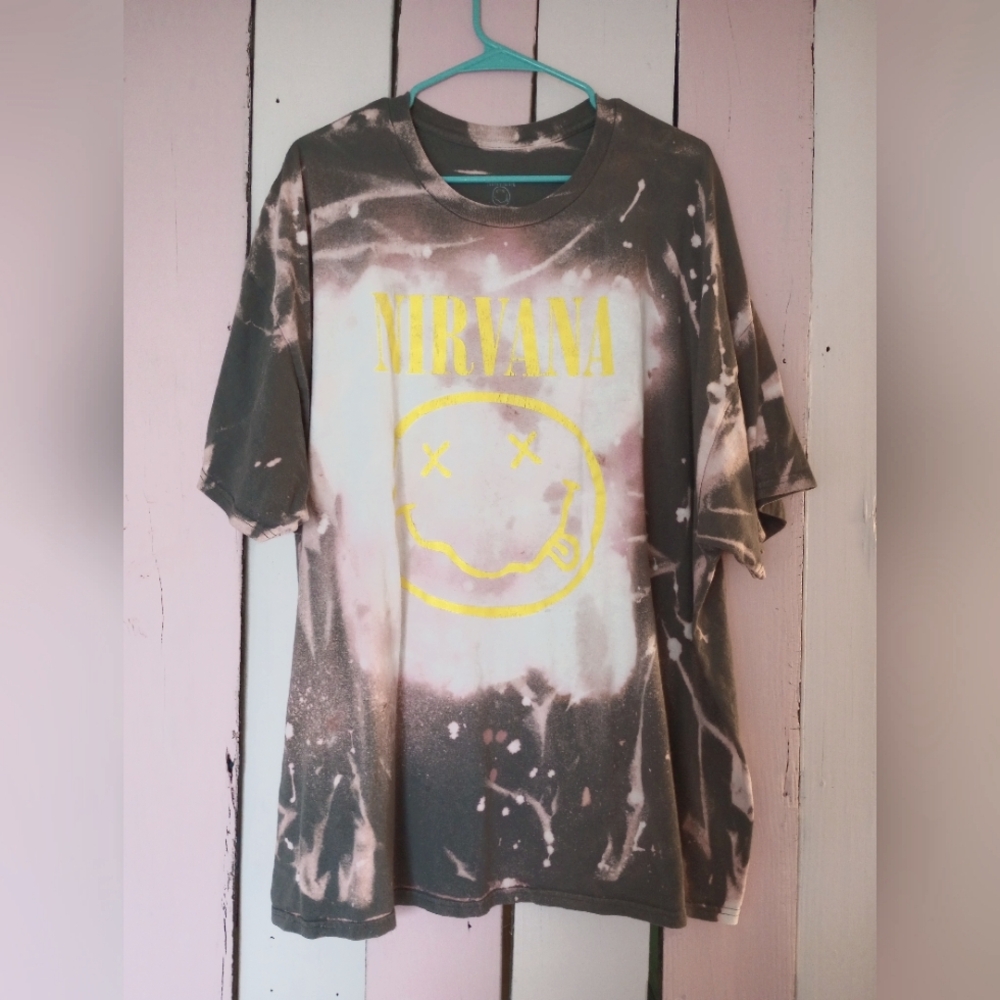 Unisex Nirvana shirt